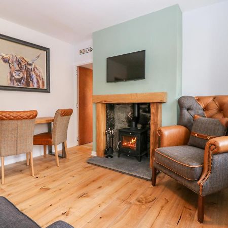 Gairnlea Cottage Ballater Exterior foto